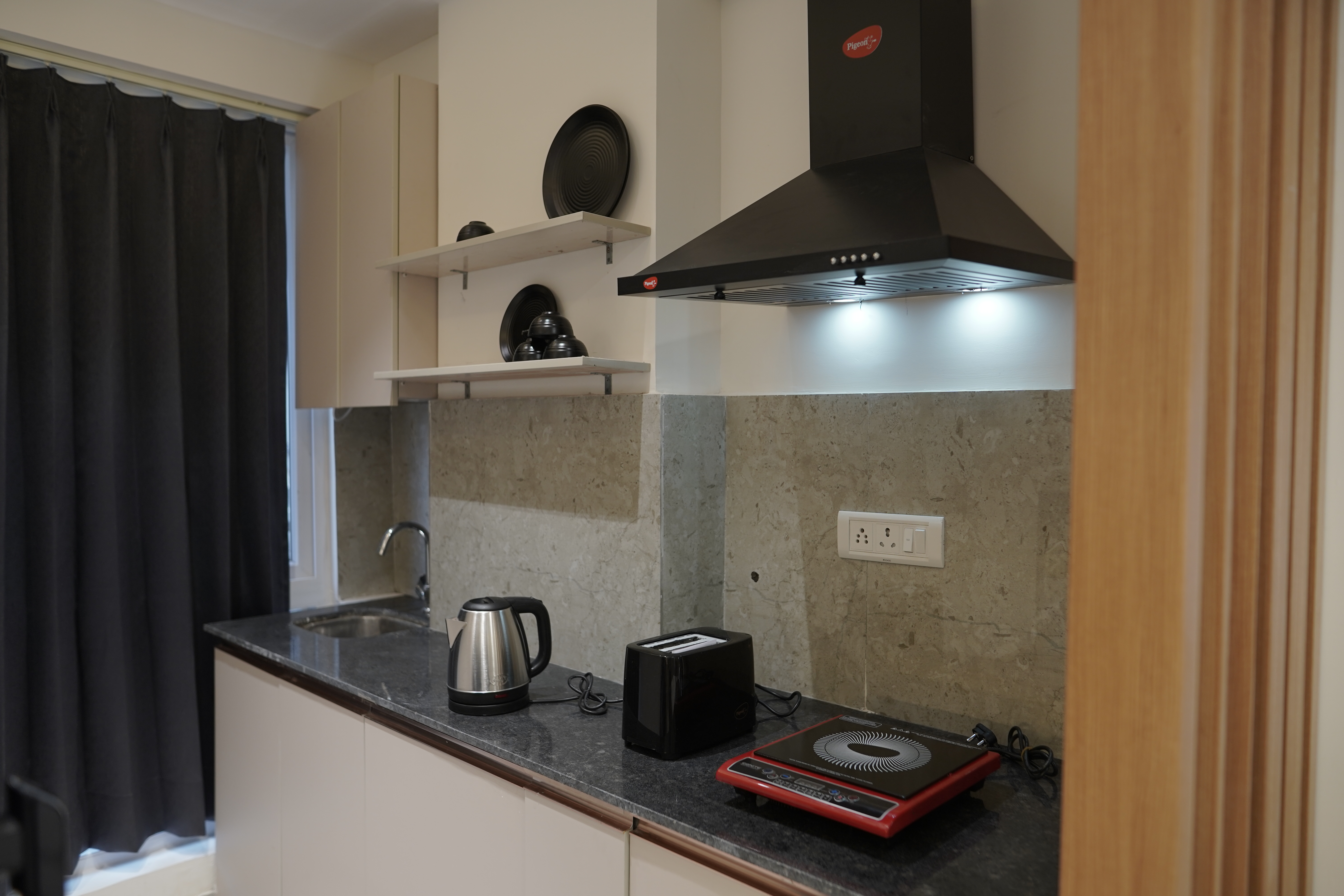 Manhattan Riveria Kitchen Design